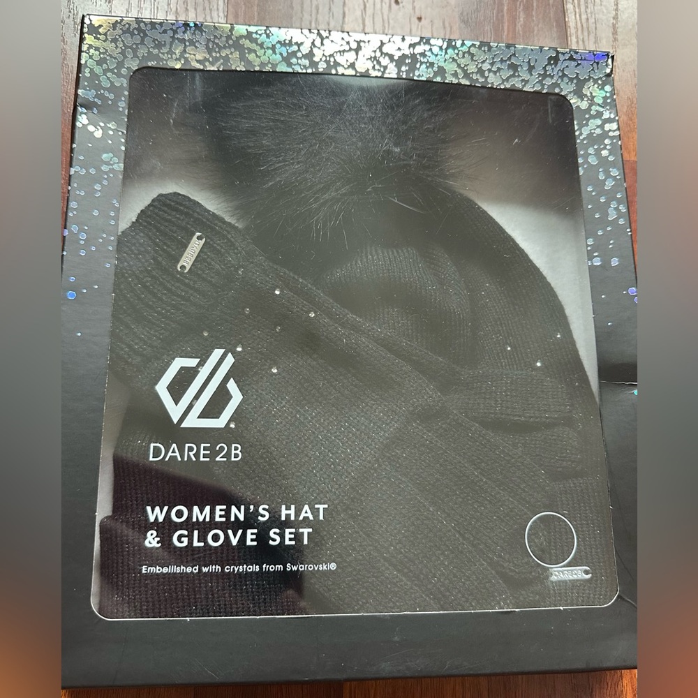 Dare2B Swarovski Women’s Hat & Glove Set